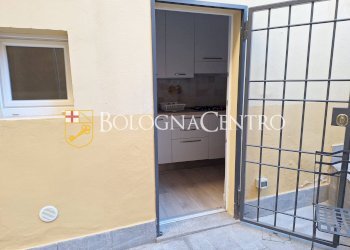 Trilocale Bologna (zona Santo Stefano) - foto 18