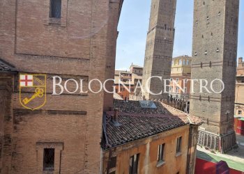 Appartamento Bologna (zona Centro Storico) - foto 1