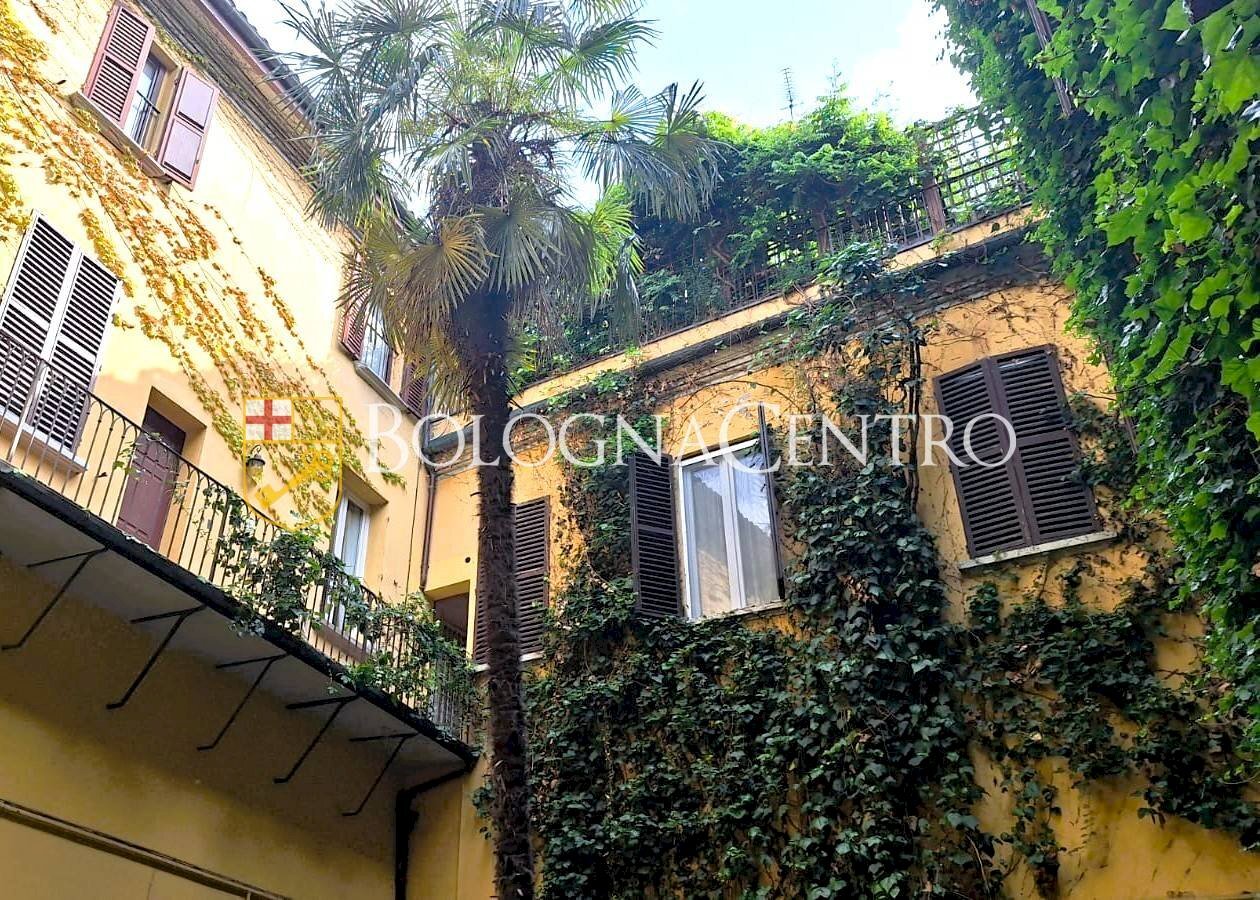 Trilocale Bologna (zona Centro Storico) - foto 1
