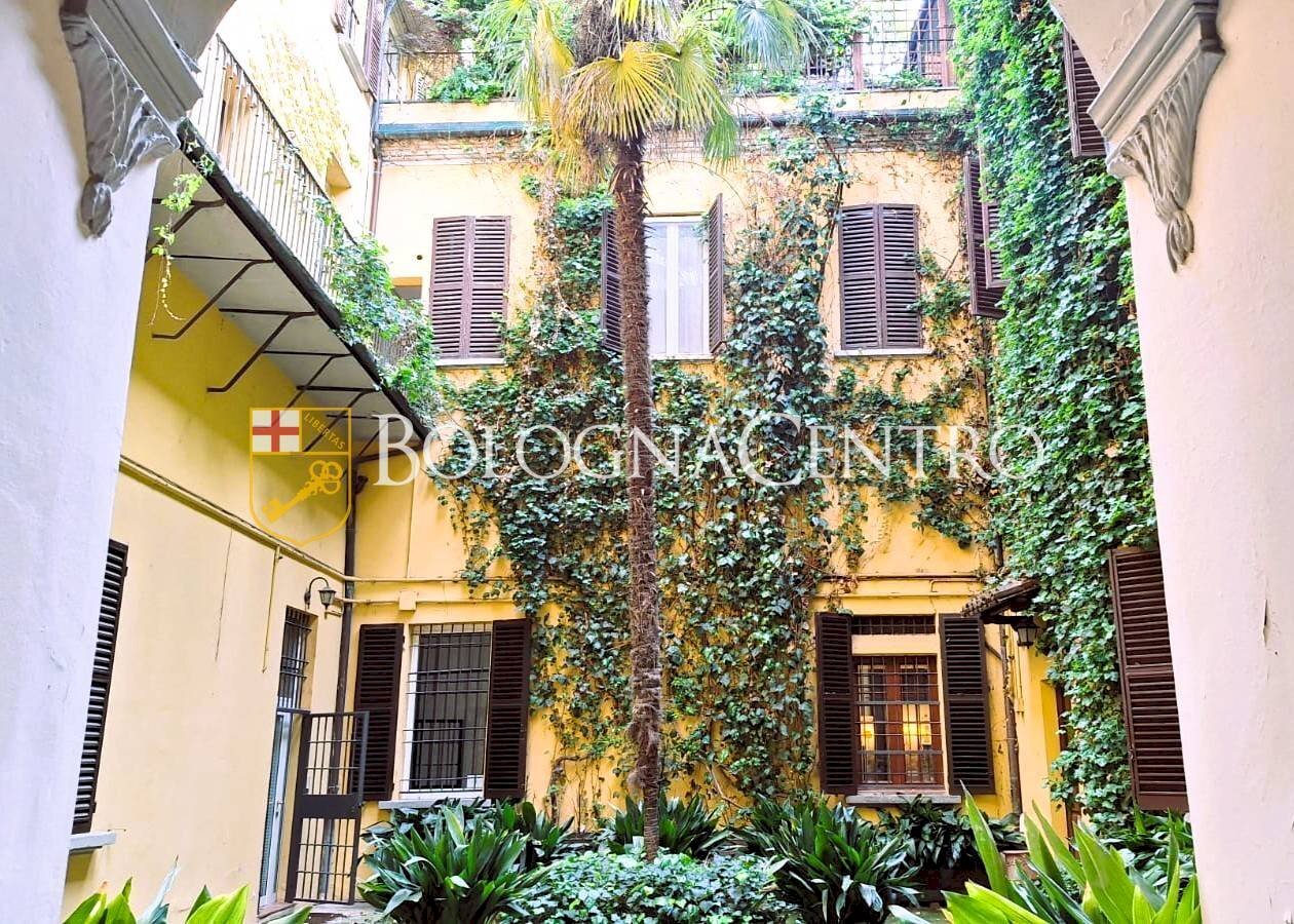 Trilocale Bologna (zona Centro Storico) - foto 2