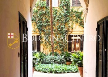 Trilocale Bologna (zona Centro Storico) - foto 6