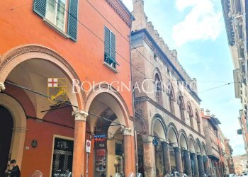 Trilocale Bologna (zona Centro Storico) - foto 46