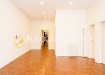 Quadrilocale Bologna (zona Centro Storico) - foto 1