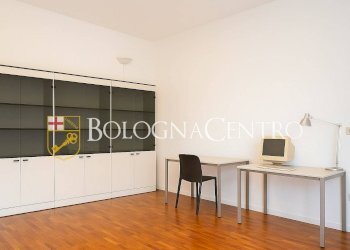 Quadrilocale Bologna (zona Centro Storico) - foto 2