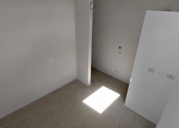 One-room apartment Bologna (neighborhood Centro Storico) - photo 8