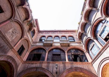 Bilocale Bologna (zona Centro Storico) - foto 1
