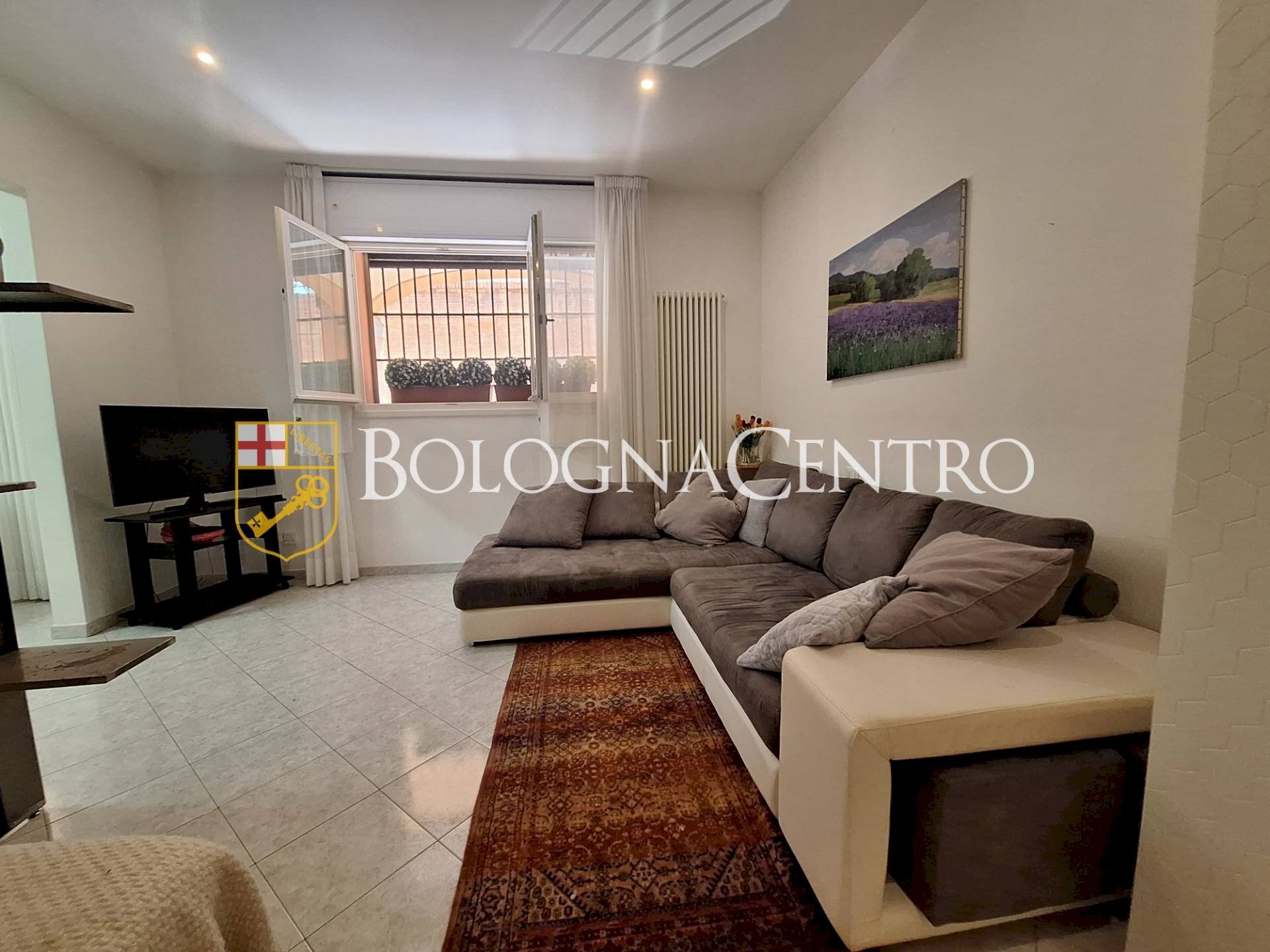 Apartment Bologna (neighborhood Santo Stefano) - photo 1