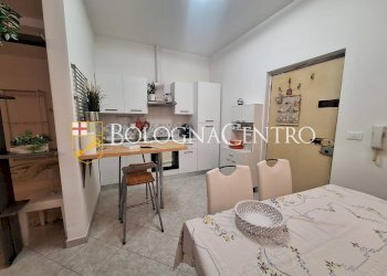 Apartment Bologna (neighborhood Santo Stefano) - photo 2