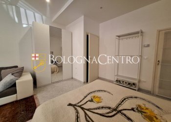 Apartment Bologna (neighborhood Santo Stefano) - photo 25