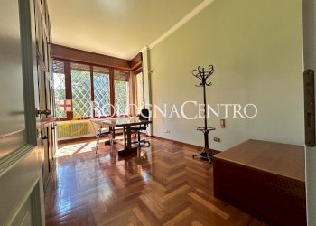 Office Bologna (neighborhood Castiglione) - photo 16