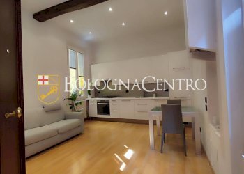 Bilocale Bologna (zona Centro Storico) - foto 1