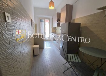 Trilocale Bologna (zona Centro Storico) - foto 9