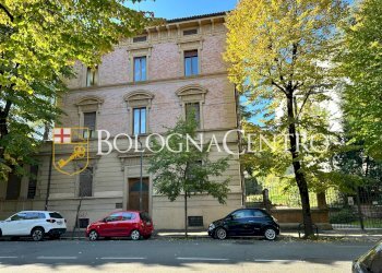 Mansarda Bologna (zona Centro Storico) - foto 29