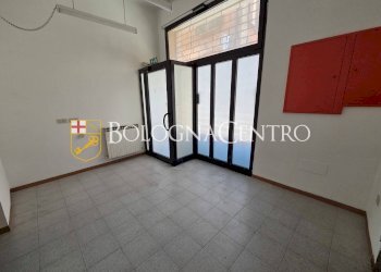 Negozio Bologna (zona Centro Storico) - foto 6