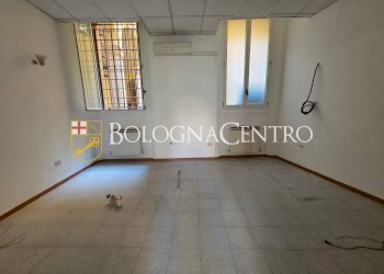 Negozio Bologna (zona Centro Storico) - foto 9