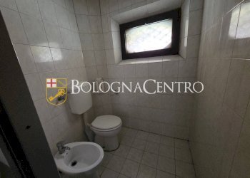 Negozio Bologna (zona Centro Storico) - foto 12