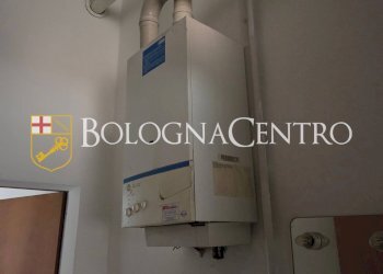 Negozio Bologna (zona Centro Storico) - foto 13