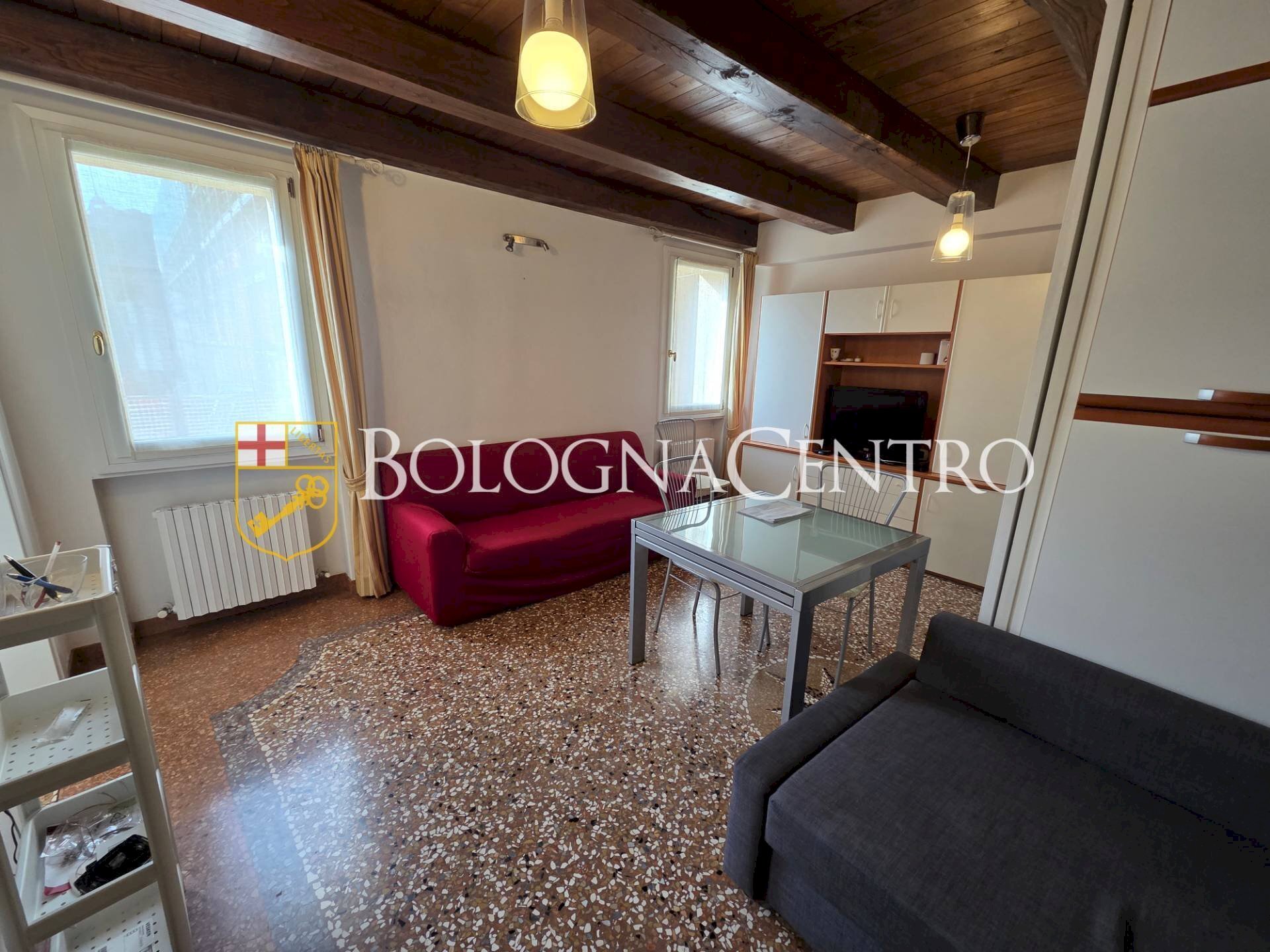 Two-room apartment Bologna (neighborhood Saragozza) - photo 1
