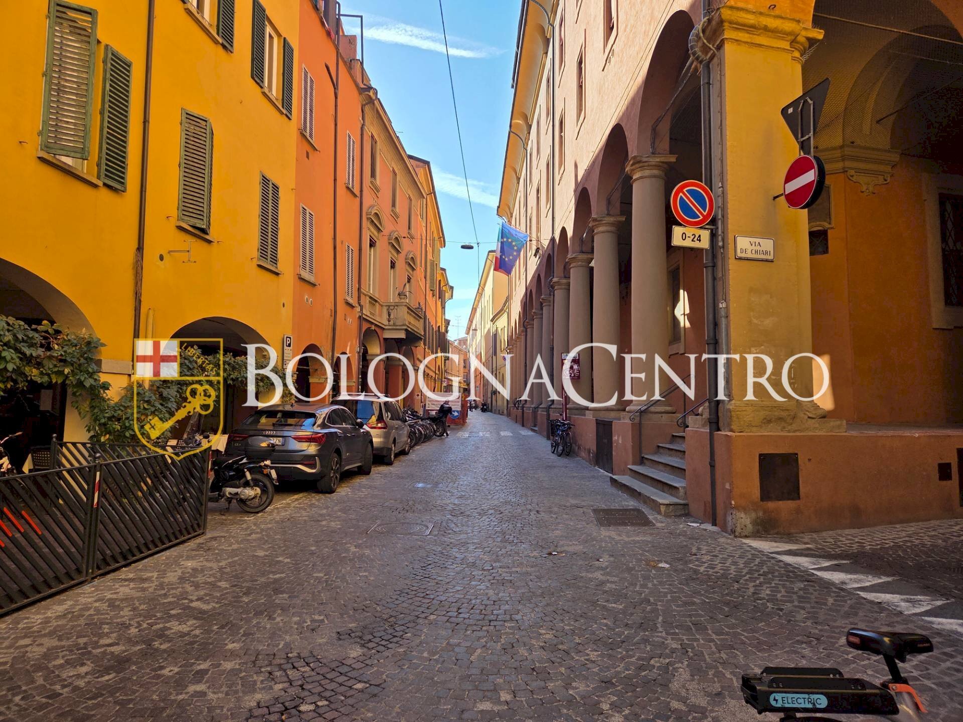 Negozio Bologna (zona Santo Stefano) - foto 1