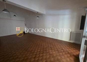 Negozio Bologna (zona Santo Stefano) - foto 5