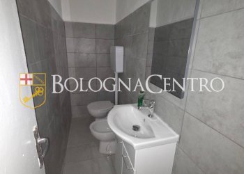 Negozio Bologna (zona Santo Stefano) - foto 9