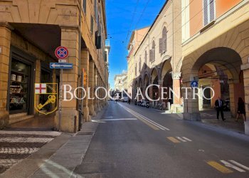 Negozio Bologna (zona Santo Stefano) - foto 11
