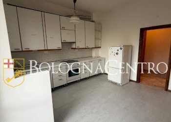 Three-room apartment Bologna (neighborhood Toscana) - photo 9