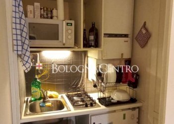 Porzione di casa Bologna (zona Centro Storico) - foto 6