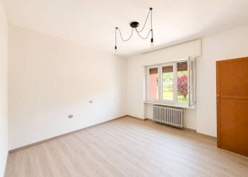 Stable - Palace Via Alba, Sinio - photo 13