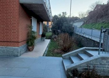 Four-room apartment Via Sant'Ambrogio, Mango - photo 13