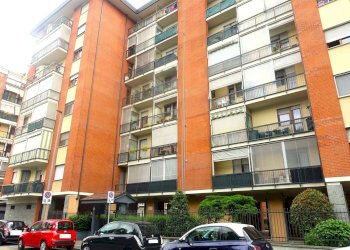 Three-room apartment Via Villafranca 19, Settimo Torinese - photo 1