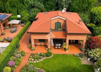 Villa Via Guido Minarini, San Lazzaro di Savena - foto 1