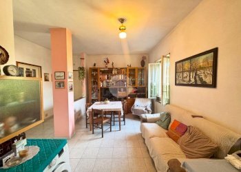 Three-room apartment Via Pasteur, Settimo Torinese - photo 4