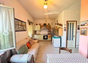 Three-room apartment Via Pasteur, Settimo Torinese - photo 6