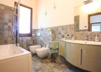 Portion of a house Via Fellini, Calderara di Reno - photo 18