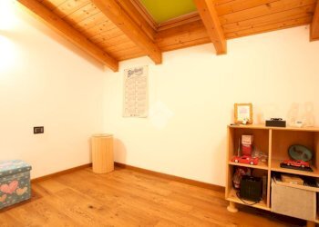 Portion of a house Via Fellini, Calderara di Reno - photo 21