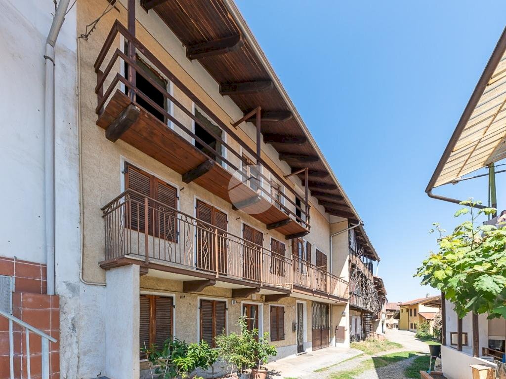 Semi-detached house Vicolo Bartumè, Vallo Torinese - photo 1