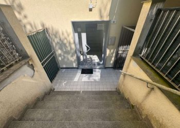 Bilocale Genova (zona Sestri Ponente) - foto 13