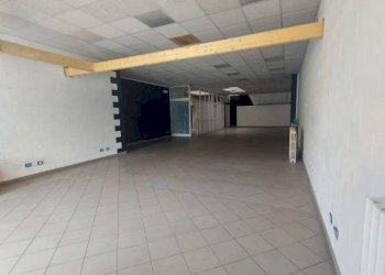 Negozio Pinerolo - foto 1