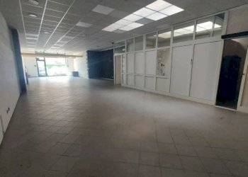 Negozio Pinerolo - foto 3