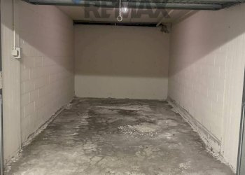 Garage - Parking Via Ninfea, 18
Iseo, Iseo - photo 2