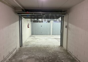 Garage - Parking Via Ninfea, 18
Iseo, Iseo - photo 3