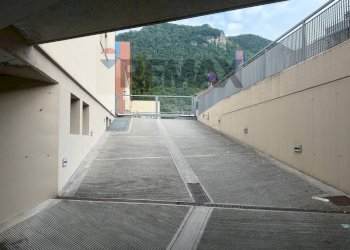 Garage - Parking Via Ninfea, 18
Iseo, Iseo - photo 5
