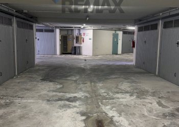 Garage - Parking Via Ninfea, 18
Iseo, Iseo - photo 6