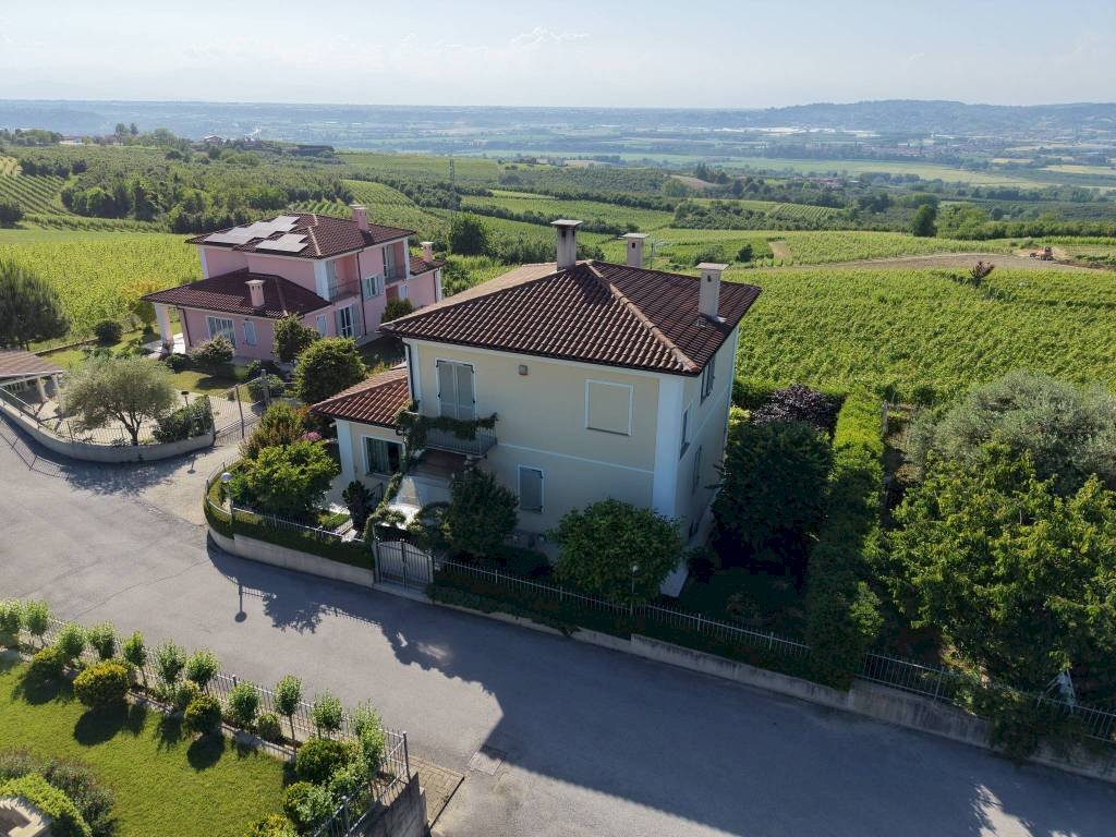 Villa Verduno - photo 3