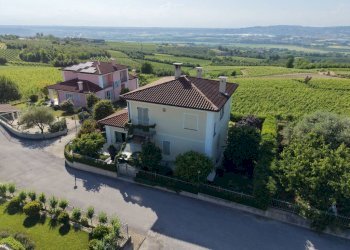 Villa Verduno - foto 3