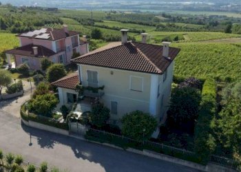 Villa Verduno - foto 4