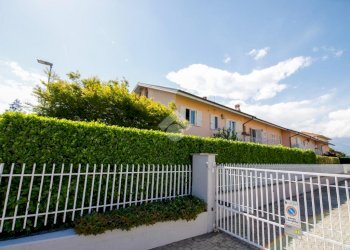 Four-room apartment Via ragazzi del '99, Rivarolo Canavese - photo 1
