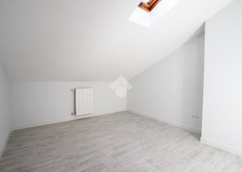 Four-room apartment Via ragazzi del '99, Rivarolo Canavese - photo 26