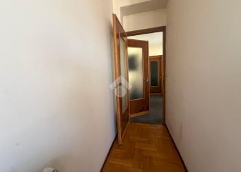 Three-room apartment Via Santa Lucia, Lanzo Torinese - photo 10